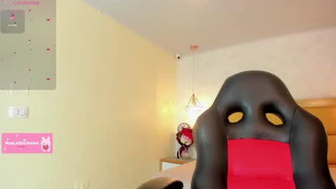  MIA  online show from July 21, 12:28 pm