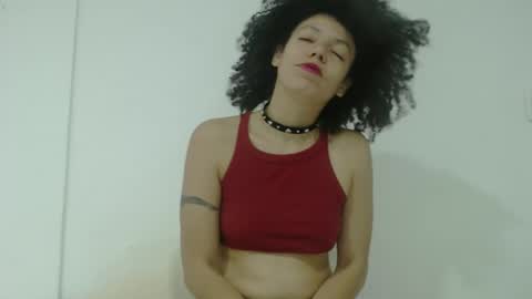 Latinacoka online show from February 16, 1:49 pm