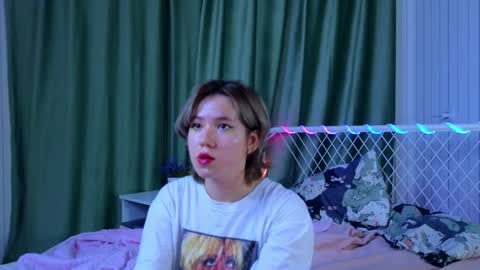 Kylie online show from November 3, 8:57 pm