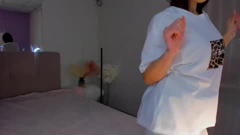 Laura online show from March 11, 6:30 am