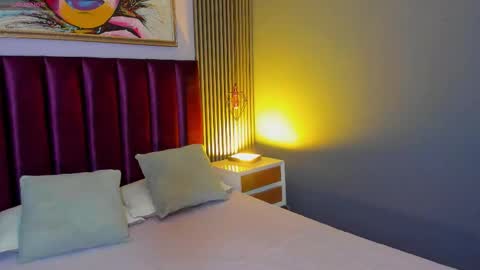 Laura online show from March 28, 12:37 pm