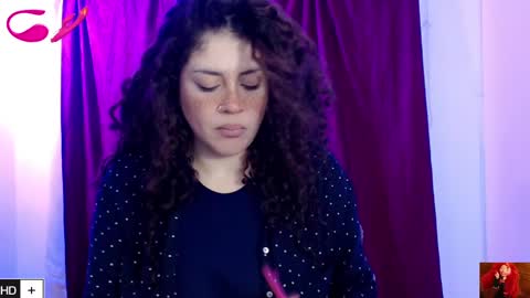 weedcam Curly Laura OF    online show from February 19, 9:14 pm