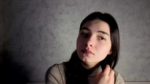 Laura online show from February 18, 12:48 pm