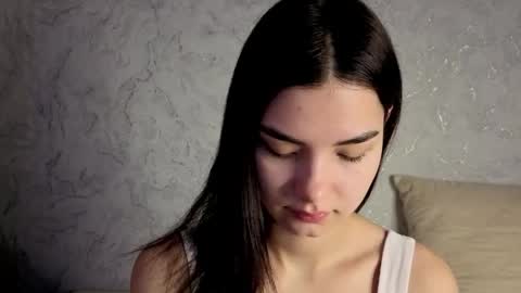 Laura online show from March 6, 8:31 am