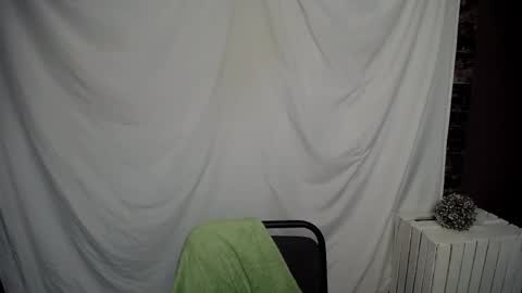 Laura online show from February 11, 8:48 am