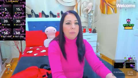 Snapshot of laurasinfull chatting on January 26, 4:09 am Laura online show from January 26, 4:09 am
