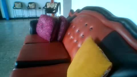 Snapshot of laurenhot94 chatting on October 20, 6:00 pm laurenhot94 online show from October 20, 6:00 pm