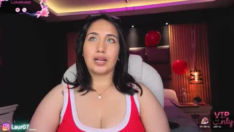 Lau Roberts online show from February 12, 10:11 pm