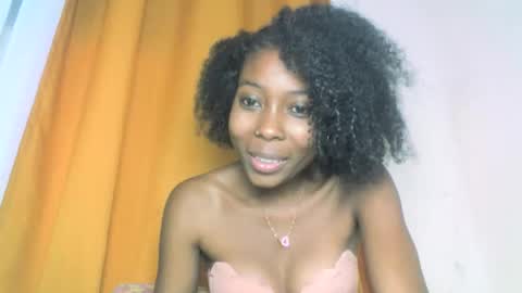 layannek online show from October 8, 5:28 pm