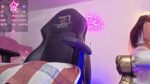 laylafoxy_tay online show from February 13, 3:30 am