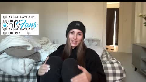 laylahlaylah1 online show from December 21, 6:56 pm