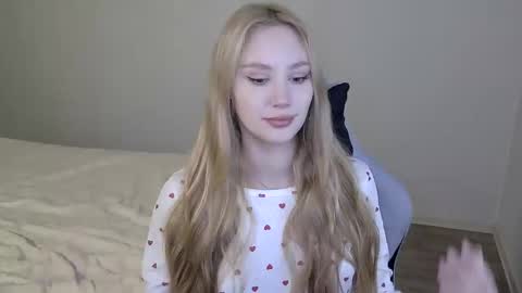 LaylaPretty001 online show from February 3, 5:27 am