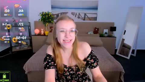 layriantavee online show from February 13, 7:24 am