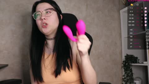 Lisa online show from January 17, 5:11 am