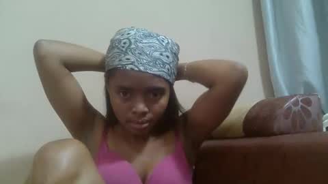 lea96546 online show from October 14, 3:36 pm