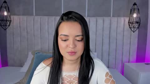    online show from February 19, 7:02 pm