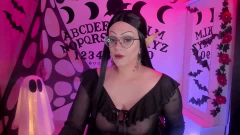  Leah   Independent Model  OF leahghoul666  online show from October 29, 3:55 am