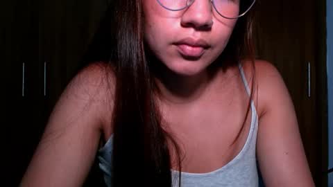 Snapshot of leanaalhub chatting on September 18, 4:33 am leanaalhub online show from September 18, 4:33 am