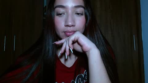 Snapshot of leanaalhub chatting on January 9, 5:13 am leanaalhub online show from January 9, 5:13 am