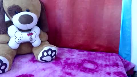 Leandra online show from December 3, 2:52 pm