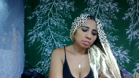 leatianaa online show from June 21, 10:08 am