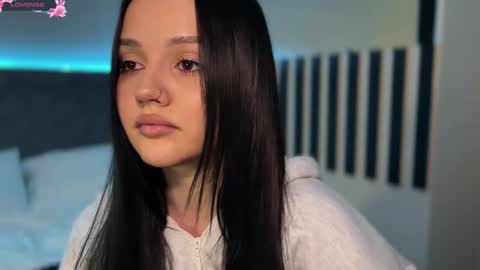 Amelie online show from February 1, 1:21 pm