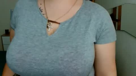 Leila online show from April 9, 6:19 am