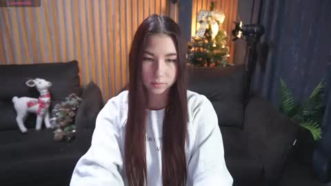 leilacrosss online show from January 15, 1:50 pm