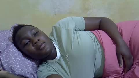 leilah_cute19 online show from March 29, 6:40 pm