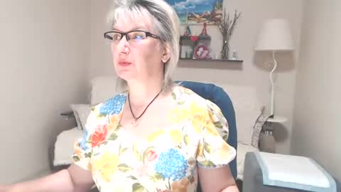 Leila Kinky online show from June 21, 4:27 am