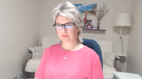 Leila Kinky online show from November 25, 5:31 am