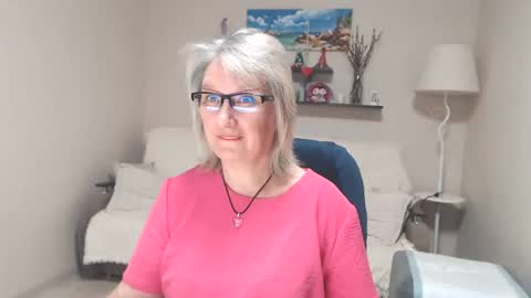 Leila Kinky online show from July 11, 12:05 pm