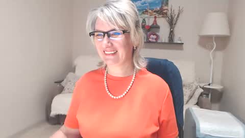 Leila Kinky online show from July 24, 6:22 am