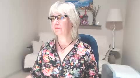 Leila Kinky online show from June 25, 5:12 am