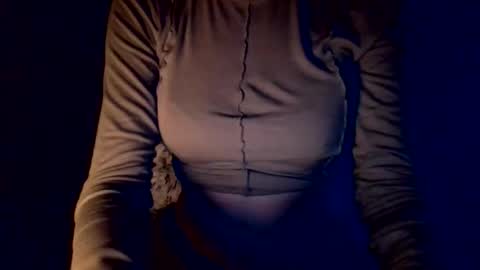 LeilaMeow97 online show from September 28, 10:48 pm