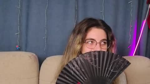 Alexandria online show from November 20, 6:31 pm