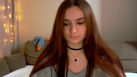 Lelia online show from January 7, 6:44 pm