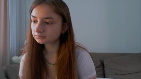 Lelia online show from June 10, 2:11 am