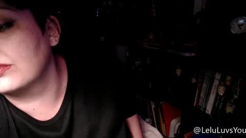 Snapshot of leluluvsyou chatting on October 19, 6:59 am Lelu Fallas online show from October 19, 6:59 am