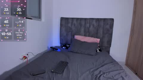 Lena Rousseau  online show from November 12, 2:42 am