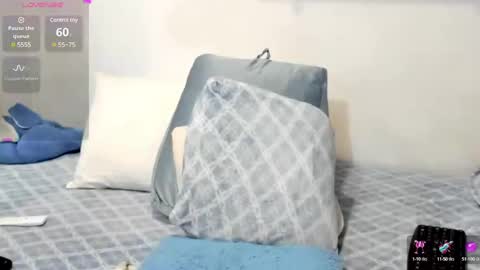 lenz335100 online show from January 3, 10:51 pm