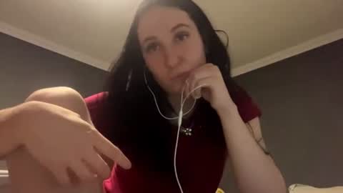 Bella online show from July 8, 7:27 pm