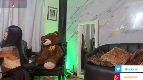 I am here from Monday to Friday from 730 am to 130 pm Colombia time and saturday from 500 am to 1000 am .... Soon Blue page online show from October 20, 9:23 am