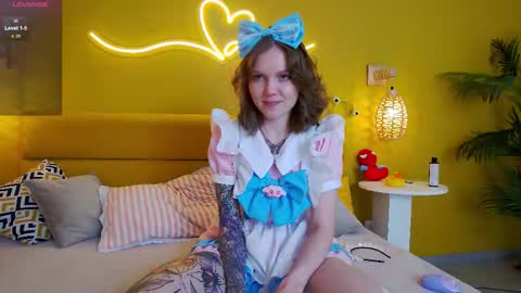 Snapshot of lessysweety chatting on September 11, 3:18 am Lessy online show from September 11, 3:18 am