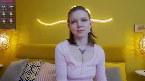 Snapshot of lessysweety chatting on October 13, 3:31 am Lessy online show from October 13, 3:31 am