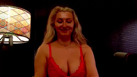 leticiareys online show from February 18, 12:37 pm