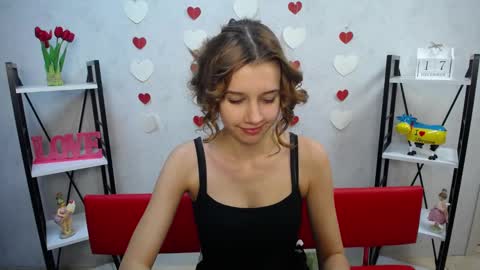 letty_curly online show from December 17, 4:11 pm