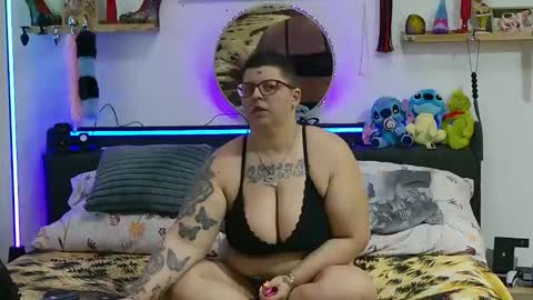 Lexi und Lex online show from November 23, 7:32 am