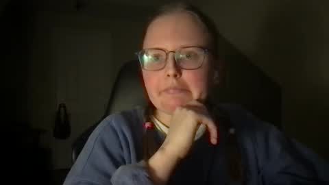 lexie online show from February 17, 4:31 am