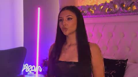 LexyBanks online show from January 10, 8:52 am